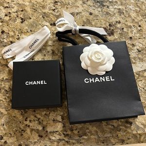 Chanel earrings storage box with small shopping bag